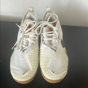 Nike White and Green Tennis Sneakers